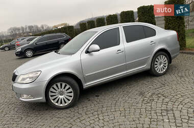 Ліфтбек Skoda Octavia 2011 в Жовкві