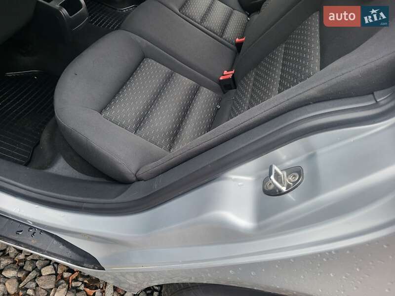 Универсал Skoda Octavia 2011 в Хмельницком