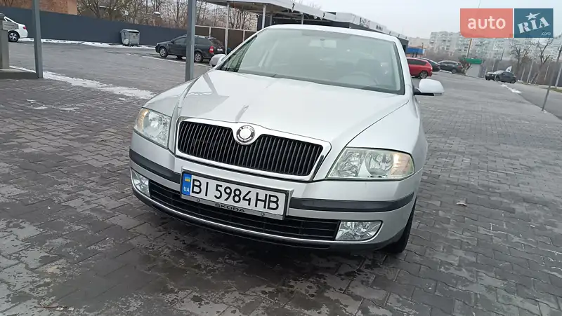 Лифтбек Skoda Octavia 2005 в 