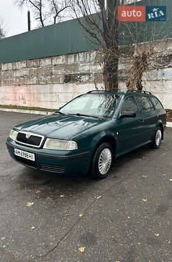 Универсал Skoda Octavia 2005 в Киеве