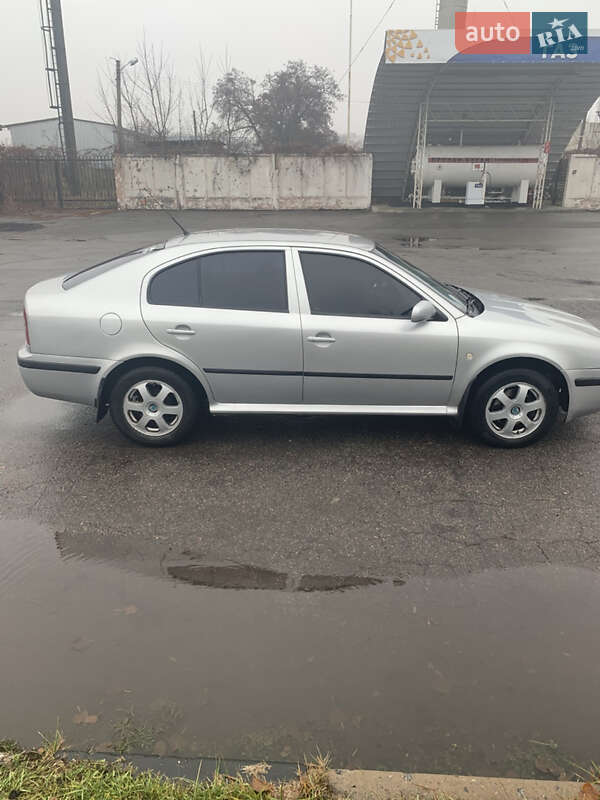 Ліфтбек Skoda Octavia 2004 в Полтаві