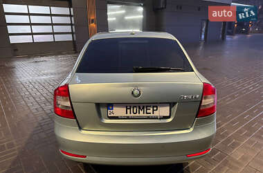 Лифтбек Skoda Octavia 2009 в Черкассах