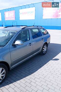 Универсал Skoda Octavia 2011 в 