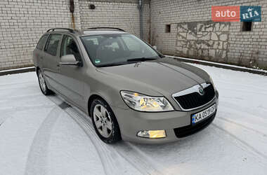 Универсал Skoda Octavia 2011 в 