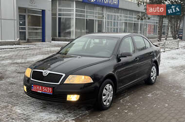 Ліфтбек Skoda Octavia 2008 в Рівному