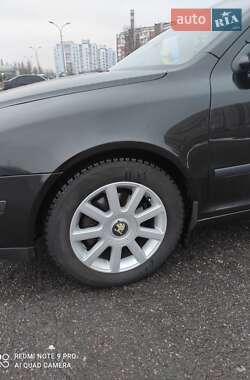 Лифтбек Skoda Octavia 2006 в Черкассах