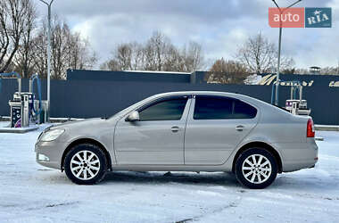 Ліфтбек Skoda Octavia 2012 в Дніпрі