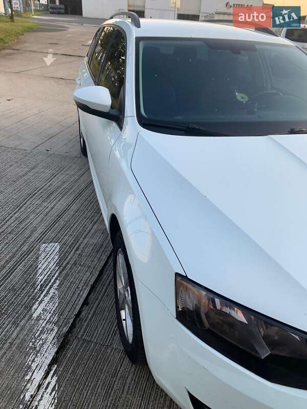 Универсал Skoda Octavia 2016 в Межгорье