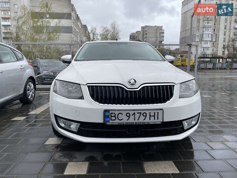 Универсал Skoda Octavia 2014 в Дрогобыче