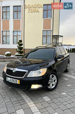 Універсал Skoda Octavia 2011 в Дрогобичі