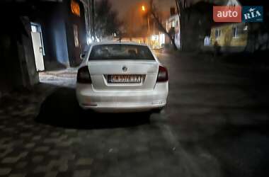 Лифтбек Skoda Octavia 2012 в 