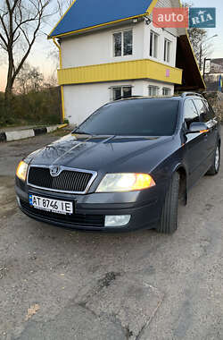 Універсал Skoda Octavia 2007 в Чернівцях