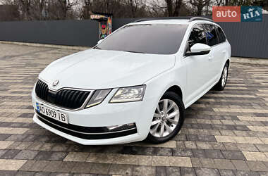 Універсал Skoda Octavia 2018 в Ужгороді