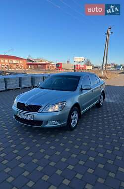 Ліфтбек Skoda Octavia 2011 в Сарнах