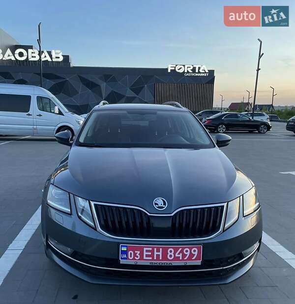 Універсал Skoda Octavia 2018 в Луцьку