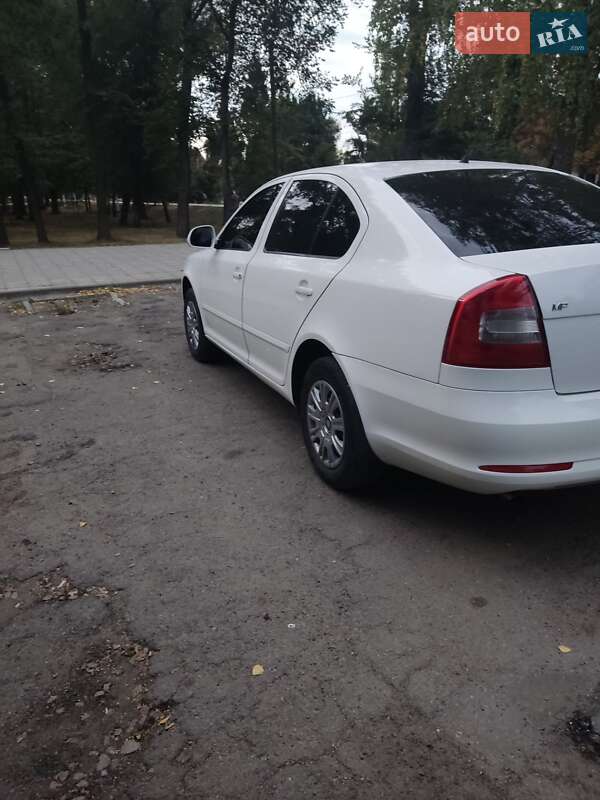 Лифтбек Skoda Octavia 2012 в Пятихатках