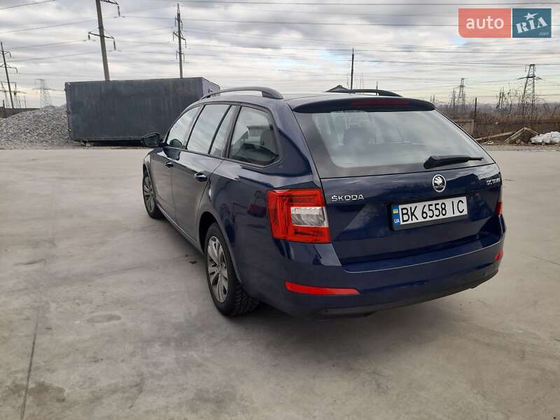 Универсал Skoda Octavia 2016 в Ровно
