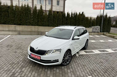 Универсал Skoda Octavia 2019 в Ровно