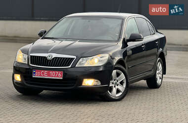 Лифтбек Skoda Octavia 2010 в Луцке