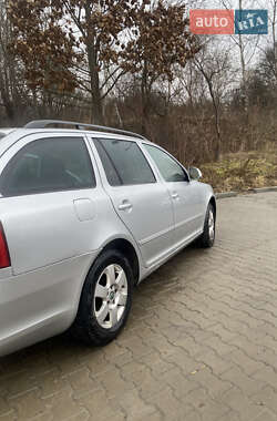 Универсал Skoda Octavia 2012 в Львове