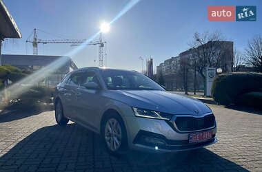 Универсал Skoda Octavia 2021 в Ровно