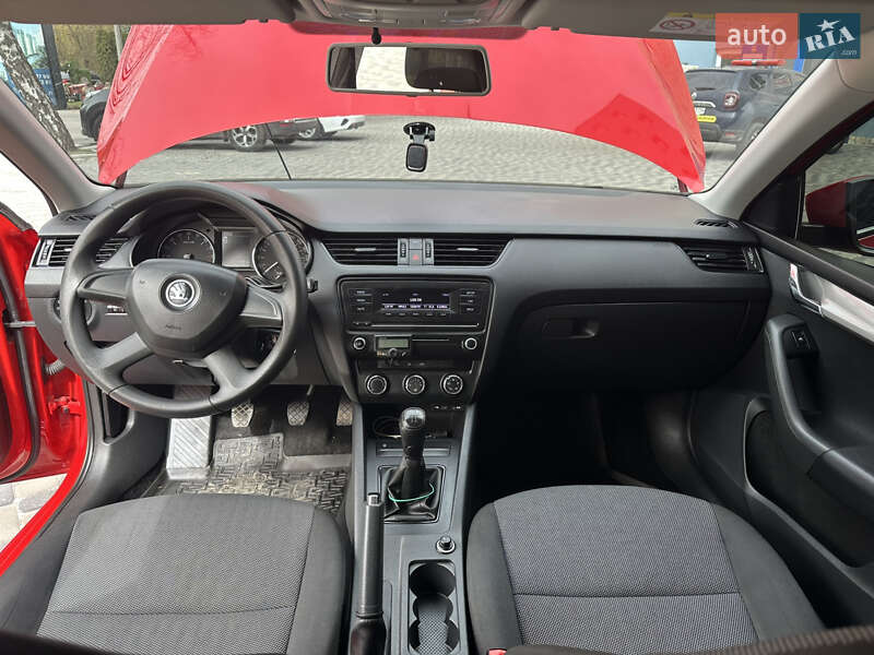 Лифтбек Skoda Octavia 2015 в Тернополе