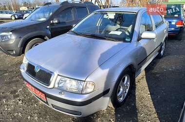 Ліфтбек Skoda Octavia 2003 в Луцьку