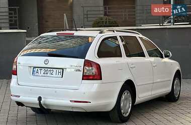 Универсал Skoda Octavia 2012 в 