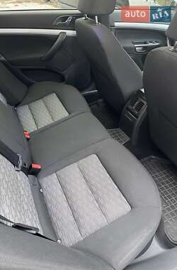 Универсал Skoda Octavia 2009 в 
