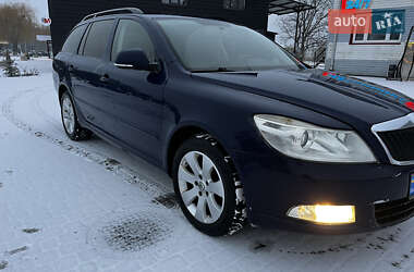 Універсал Skoda Octavia 2011 в Снятині