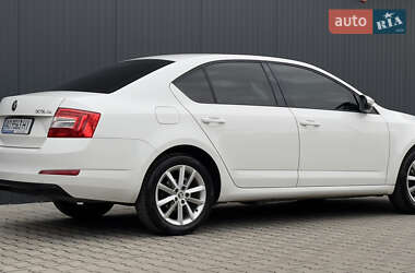 Лифтбек Skoda Octavia 2014 в Мукачево