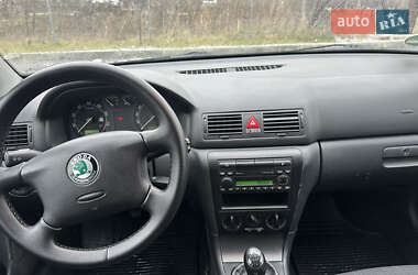 Лифтбек Skoda Octavia 2009 в 