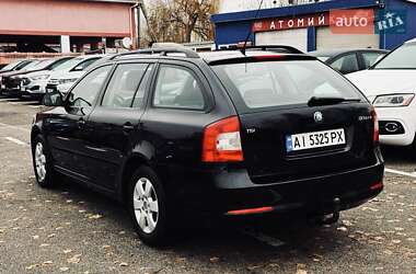 Универсал Skoda Octavia 2009 в Ирпене