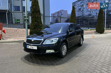 Ліфтбек Skoda Octavia 2012 в Рівному