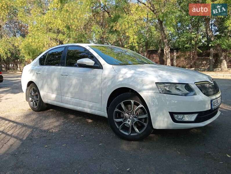 Лифтбек Skoda Octavia 2014 в Николаеве