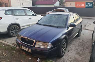 Ліфтбек Skoda Octavia 2002 в Ужгороді