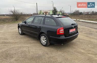 Універсал Skoda Octavia 2006 в Сарнах