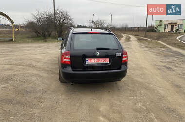 Універсал Skoda Octavia 2006 в Сарнах