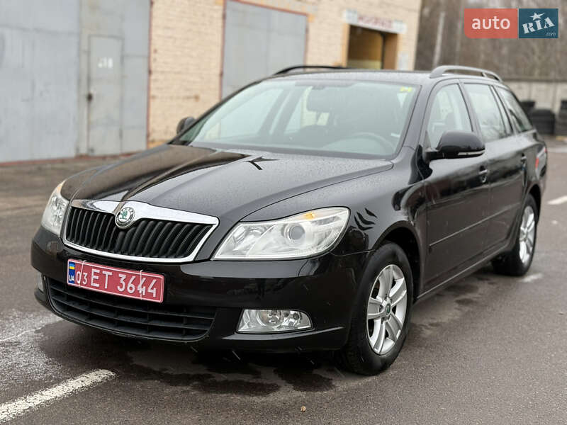 Універсал Skoda Octavia 2010 в Рівному