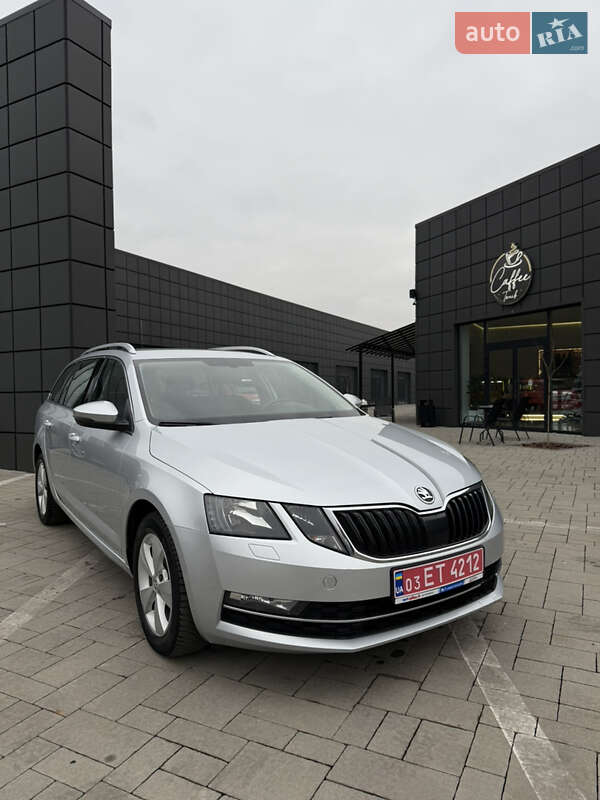 Универсал Skoda Octavia 2019 в Тячеве