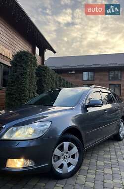 Універсал Skoda Octavia 2009 в Сарнах