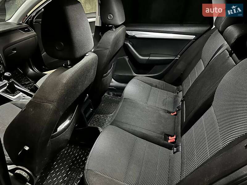 Универсал Skoda Octavia 2016 в Лубнах фото 10 Универсал Skoda Octavia 2016 в Лубнах