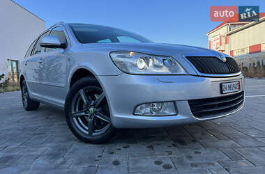 Универсал Skoda Octavia 2010 в Луцке