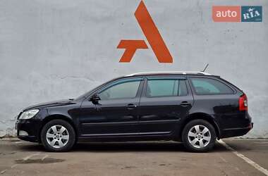 Универсал Skoda Octavia 2012 в 