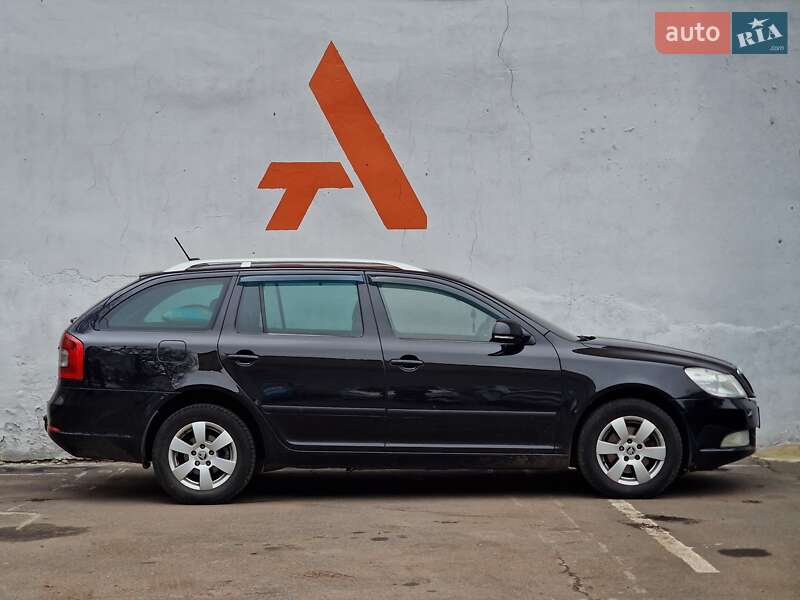Универсал Skoda Octavia 2012 в Одессе