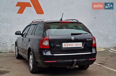 Универсал Skoda Octavia 2012 в 
