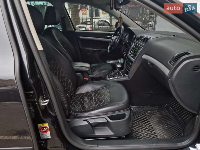 Универсал Skoda Octavia 2012 в Одессе