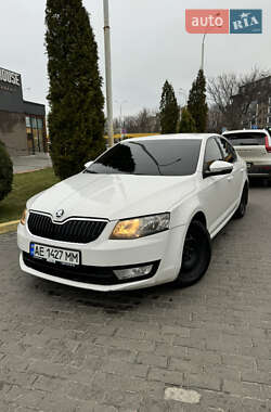 Лифтбек Skoda Octavia 2016 в Днепре