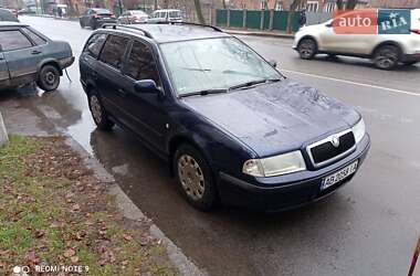 Універсал Skoda Octavia 2002 в Вінниці