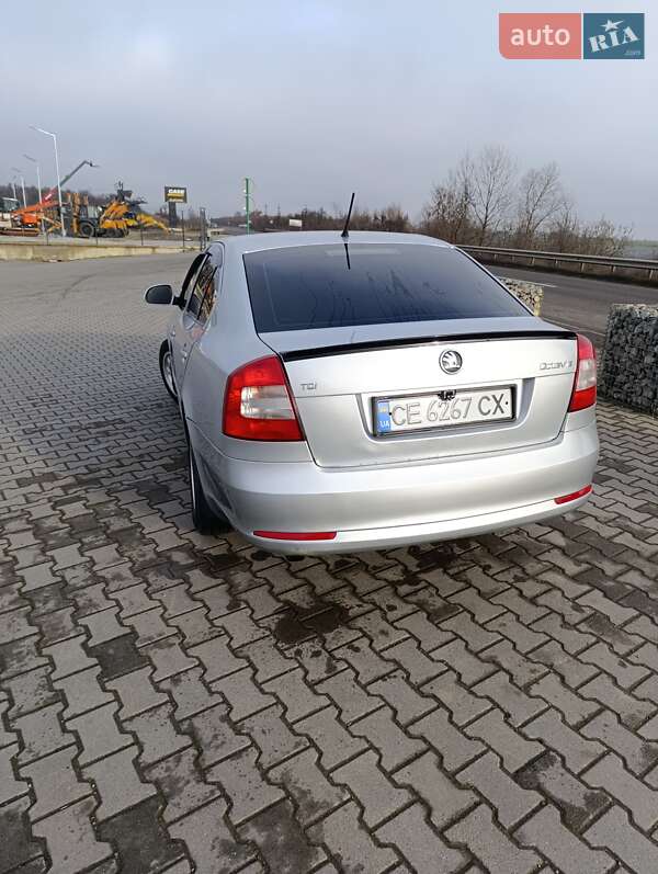 Лифтбек Skoda Octavia 2012 в Черновцах